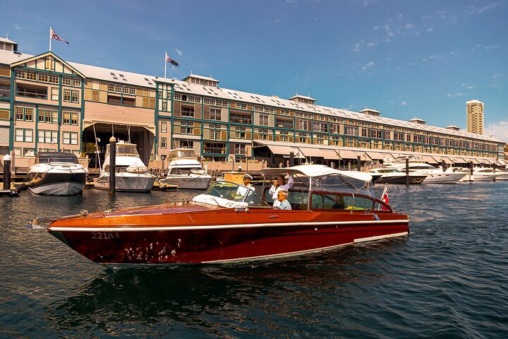 Private Luxury Cruise On Sydney Harbour For Up To Six Guests - Lightning Ridge Tourism